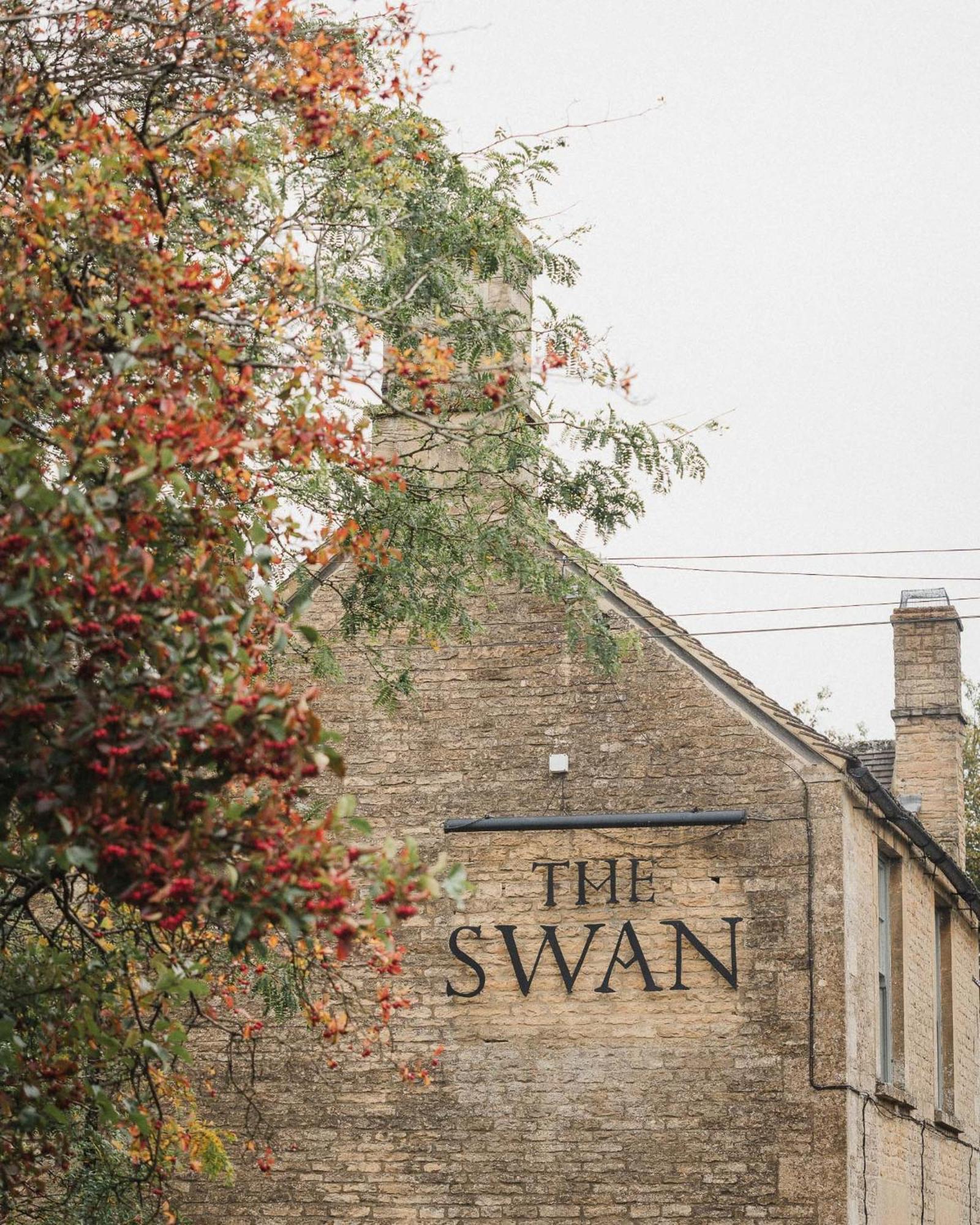 The Swan Inn Shipton under Wychwood Exterior foto